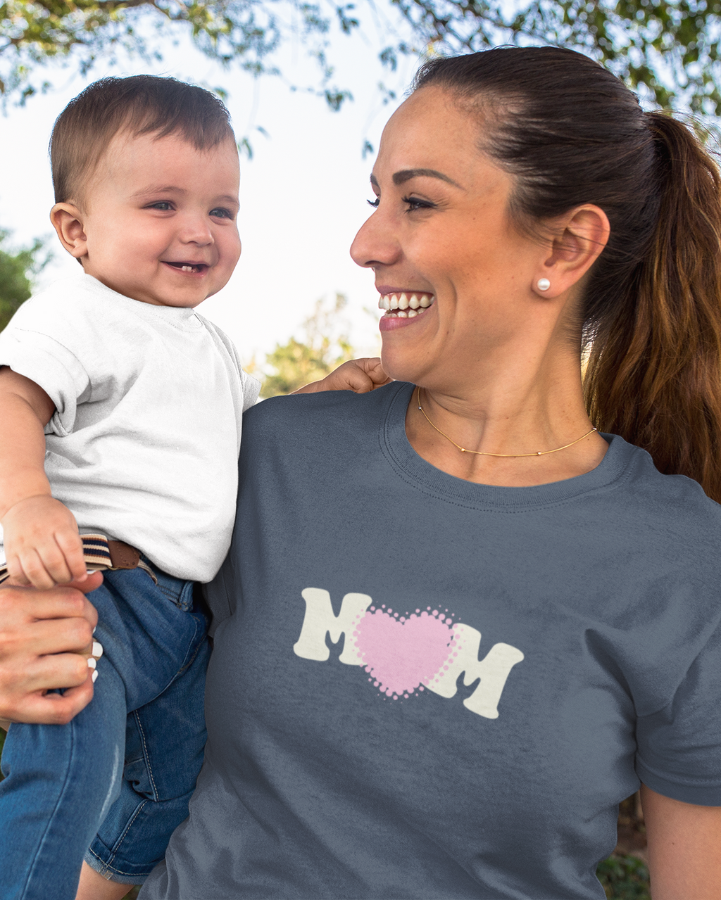 Mom - Huella