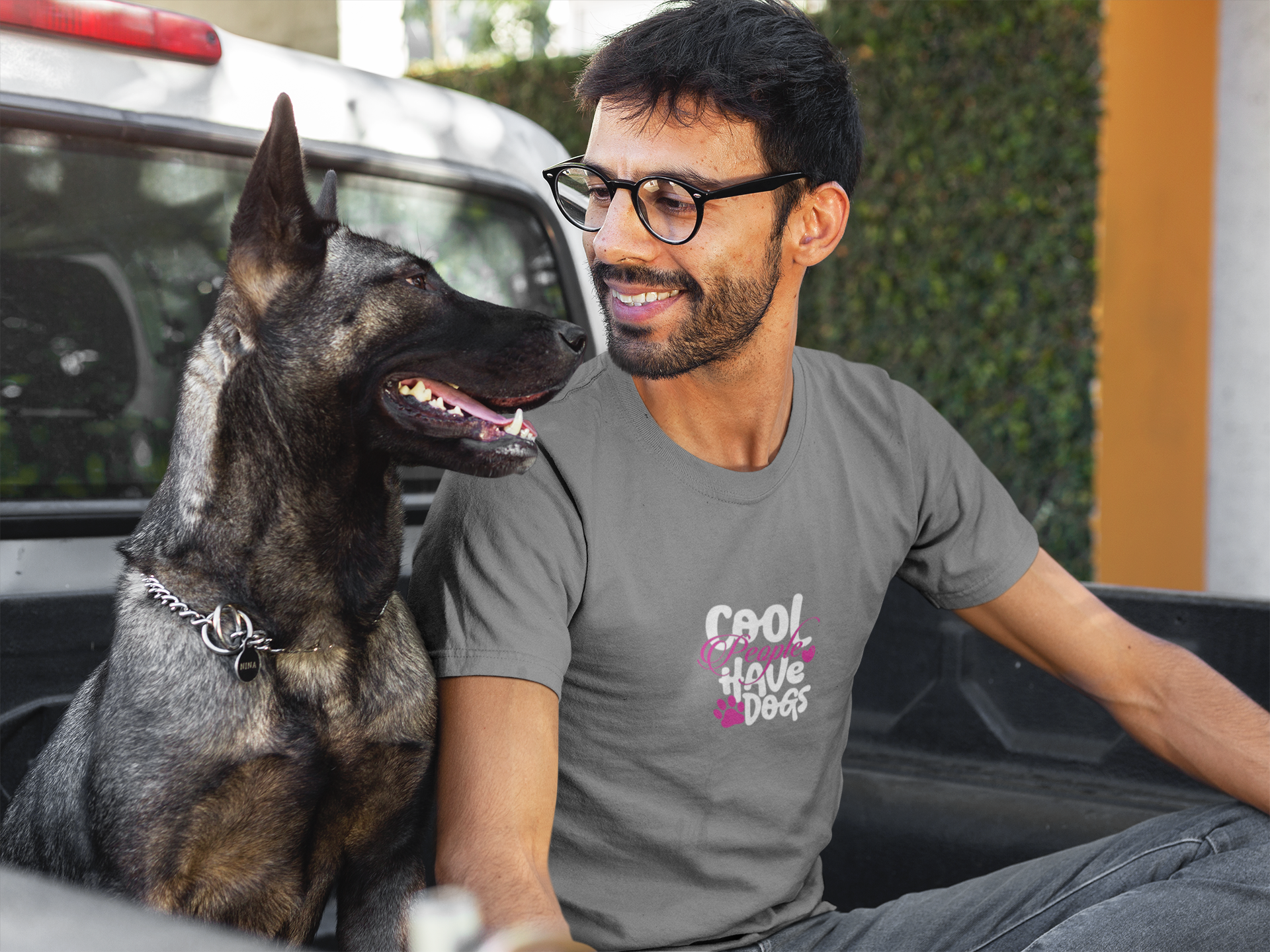 Cool people have dogs